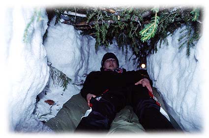 Miikka lumikuopassa